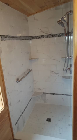 Ticonderoga Tile & Natural Stone